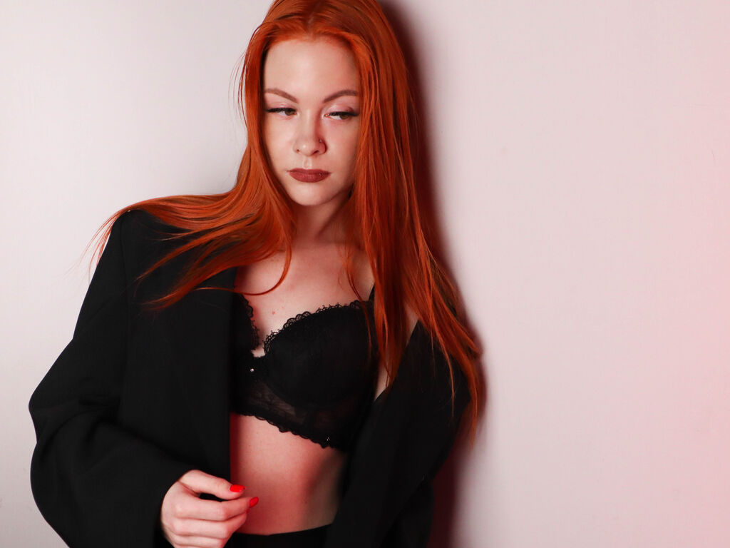 NicoleMolligan